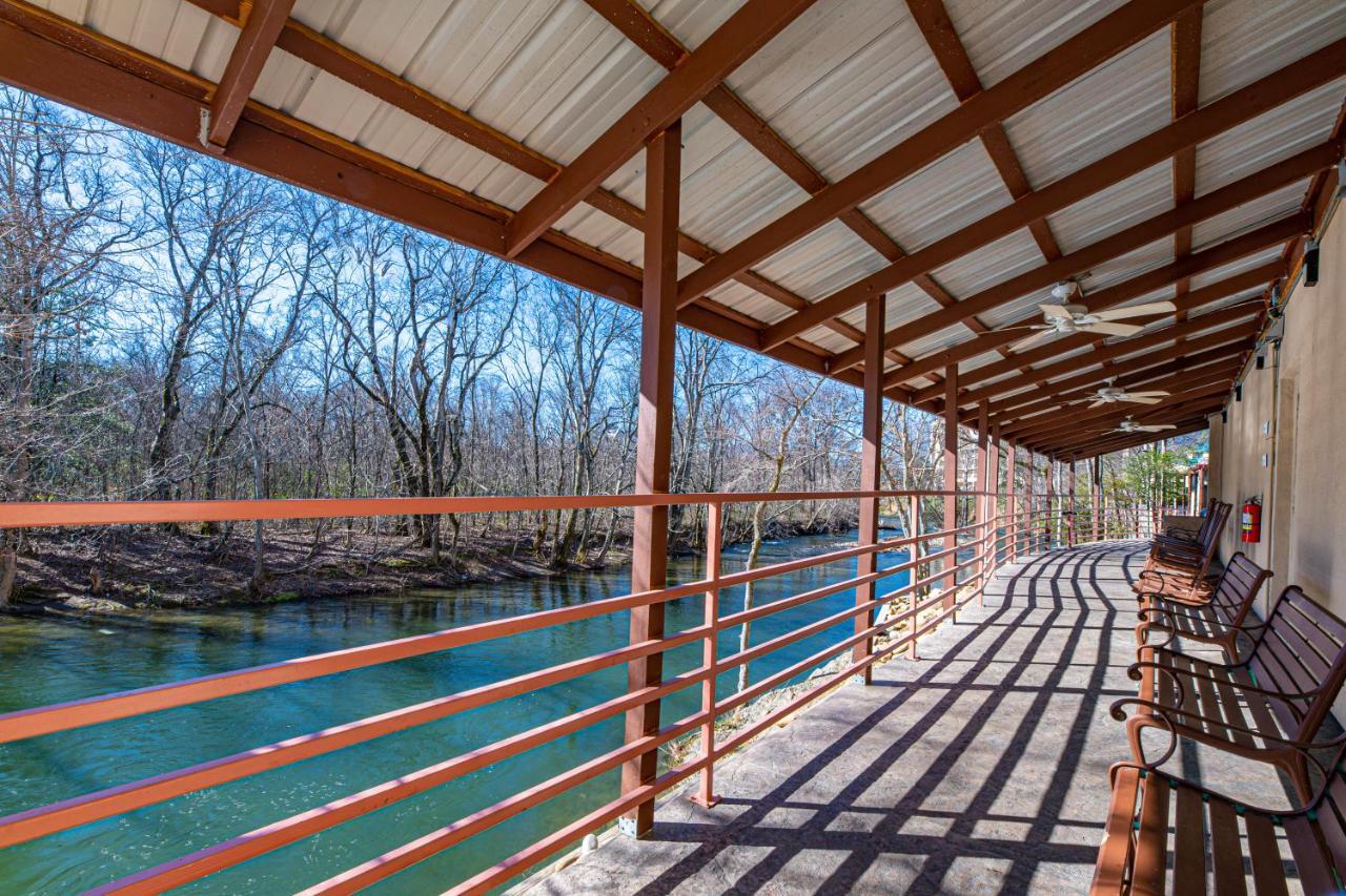 River Bend Inn - Pigeon Forge Luaran gambar