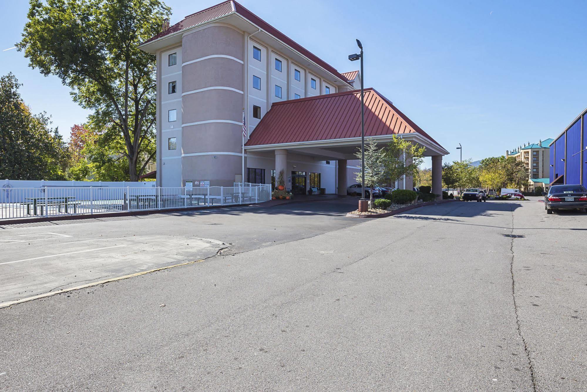 River Bend Inn - Pigeon Forge Luaran gambar