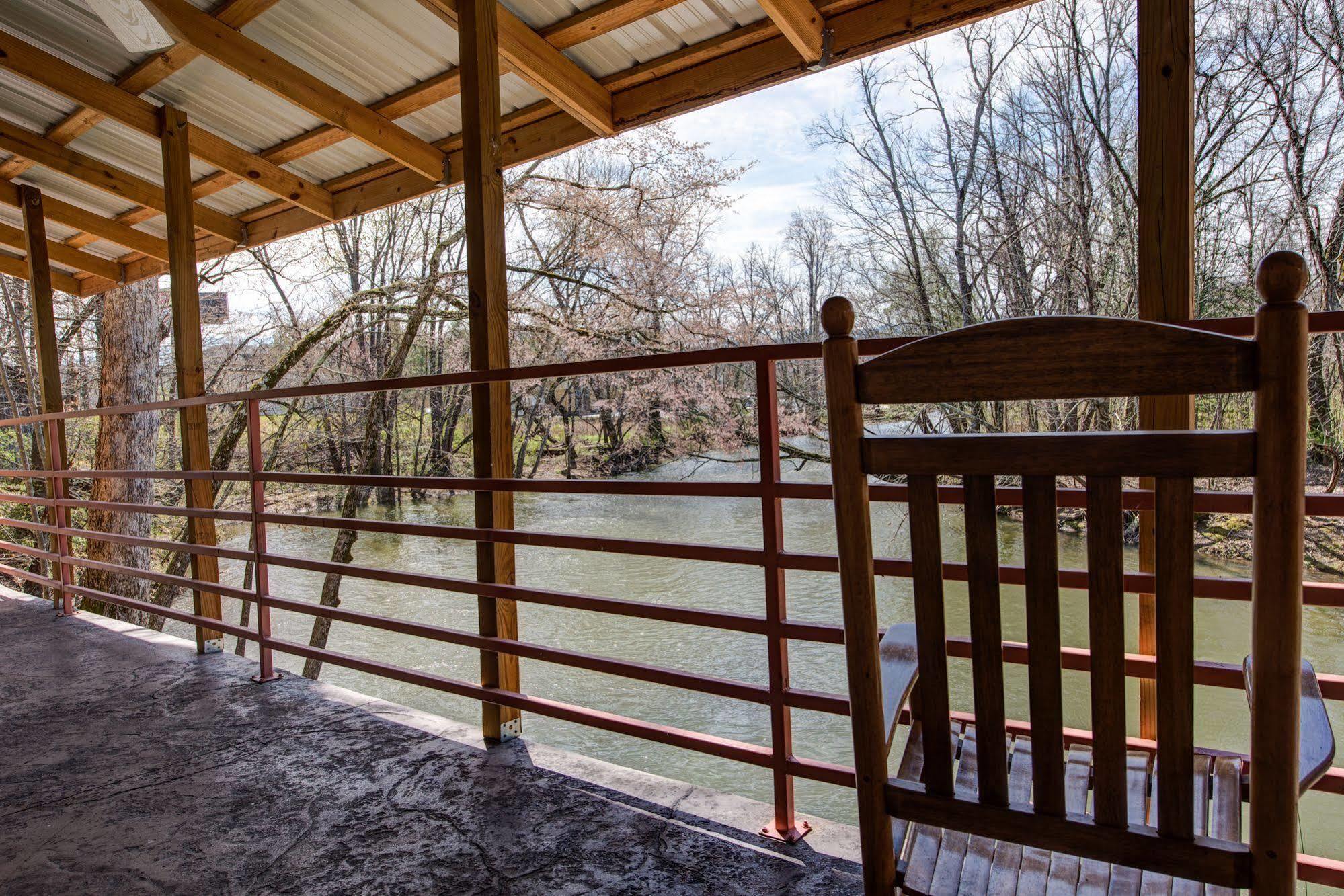 River Bend Inn - Pigeon Forge Luaran gambar